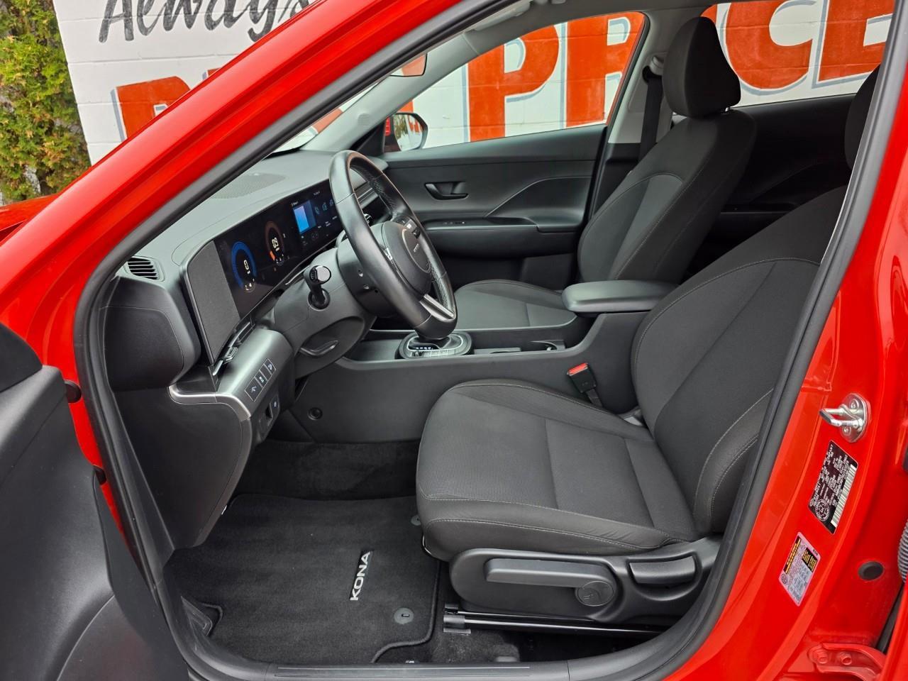 2024 Hyundai KONA 2.0L Preferred 4dr All-Wheel Drive Photo