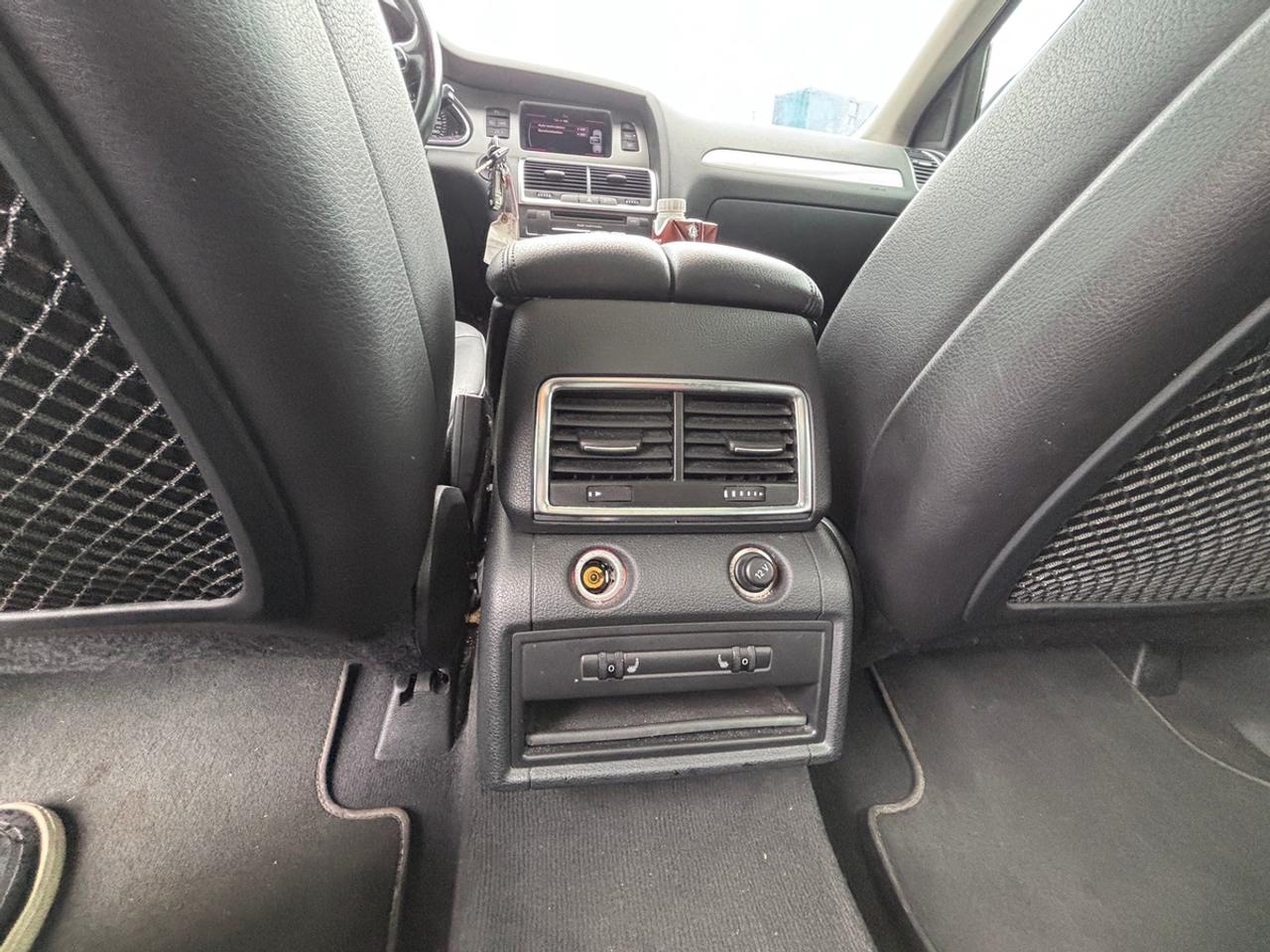 2015 Audi Q7 3.0 Premium Photo