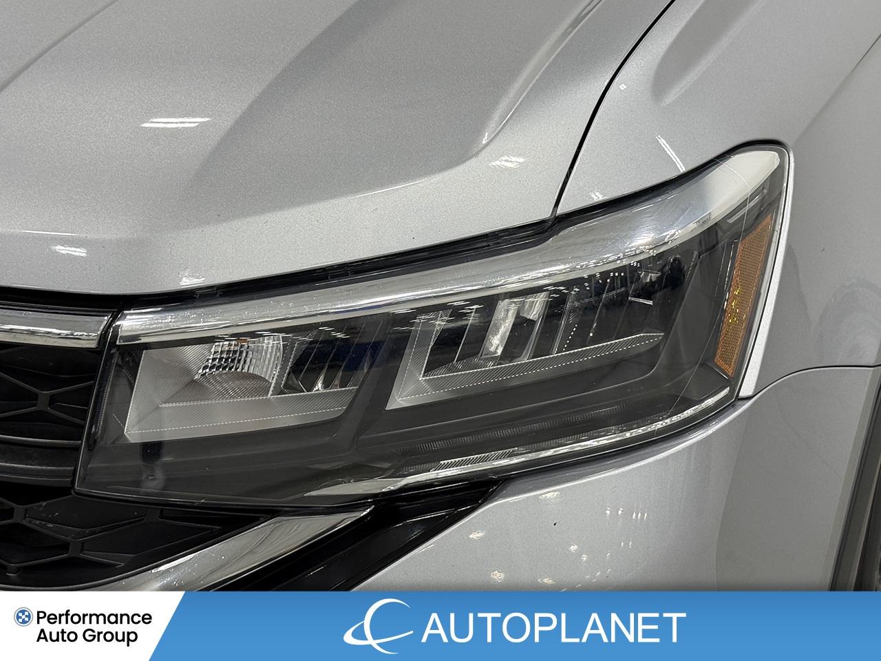 2024 Volkswagen Taos Comfortline, Back Up Cam, Apple CarPlay! Photo