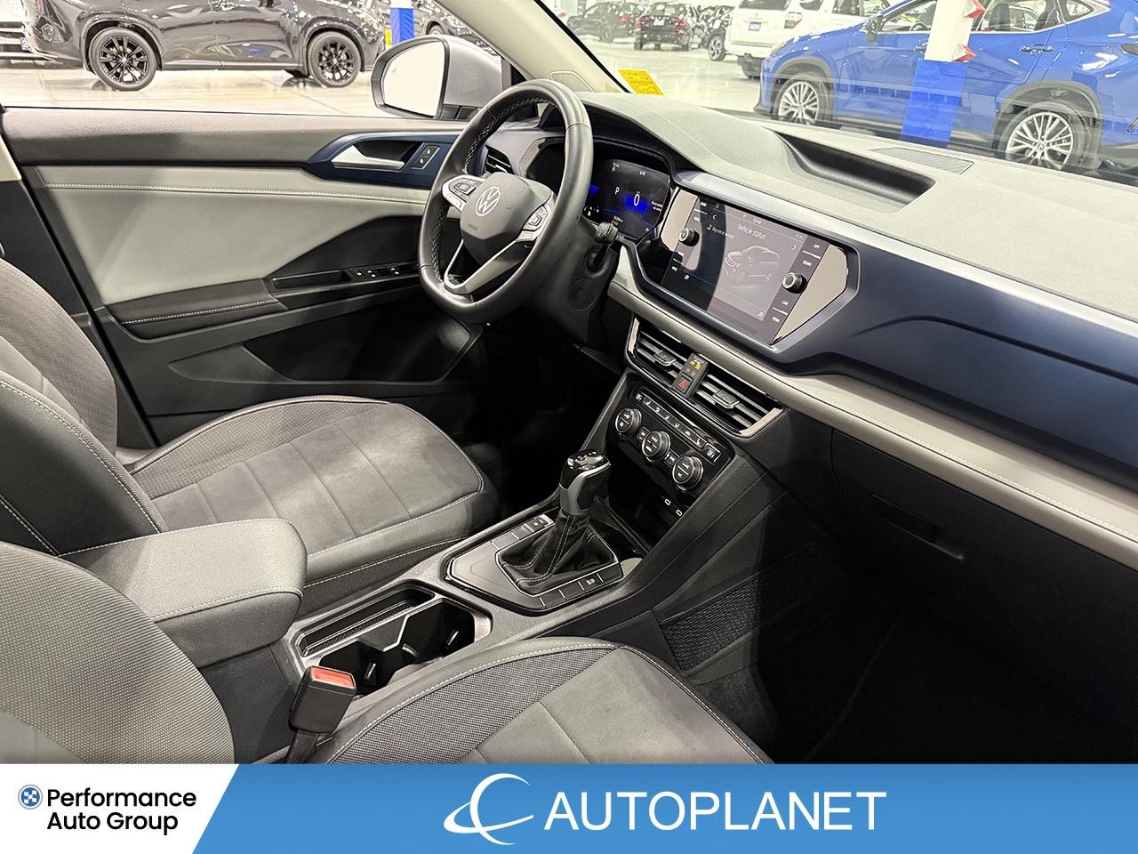 2024 Volkswagen Taos Comfortline, Back Up Cam, Apple CarPlay! Photo