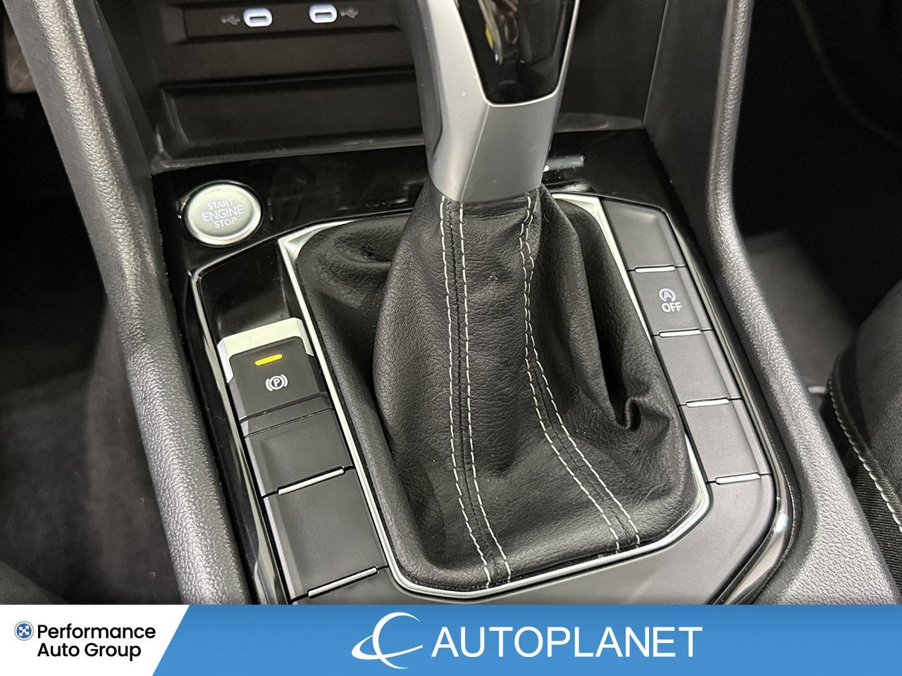 2024 Volkswagen Taos Comfortline, Back Up Cam, Apple CarPlay! Photo