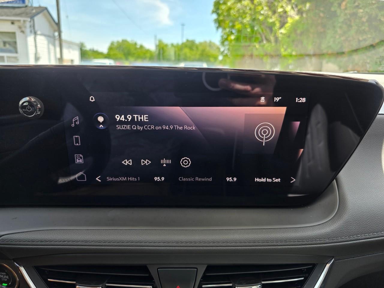 2024 Buick Encore GX Avenir 4dr All-Wheel Drive Photo