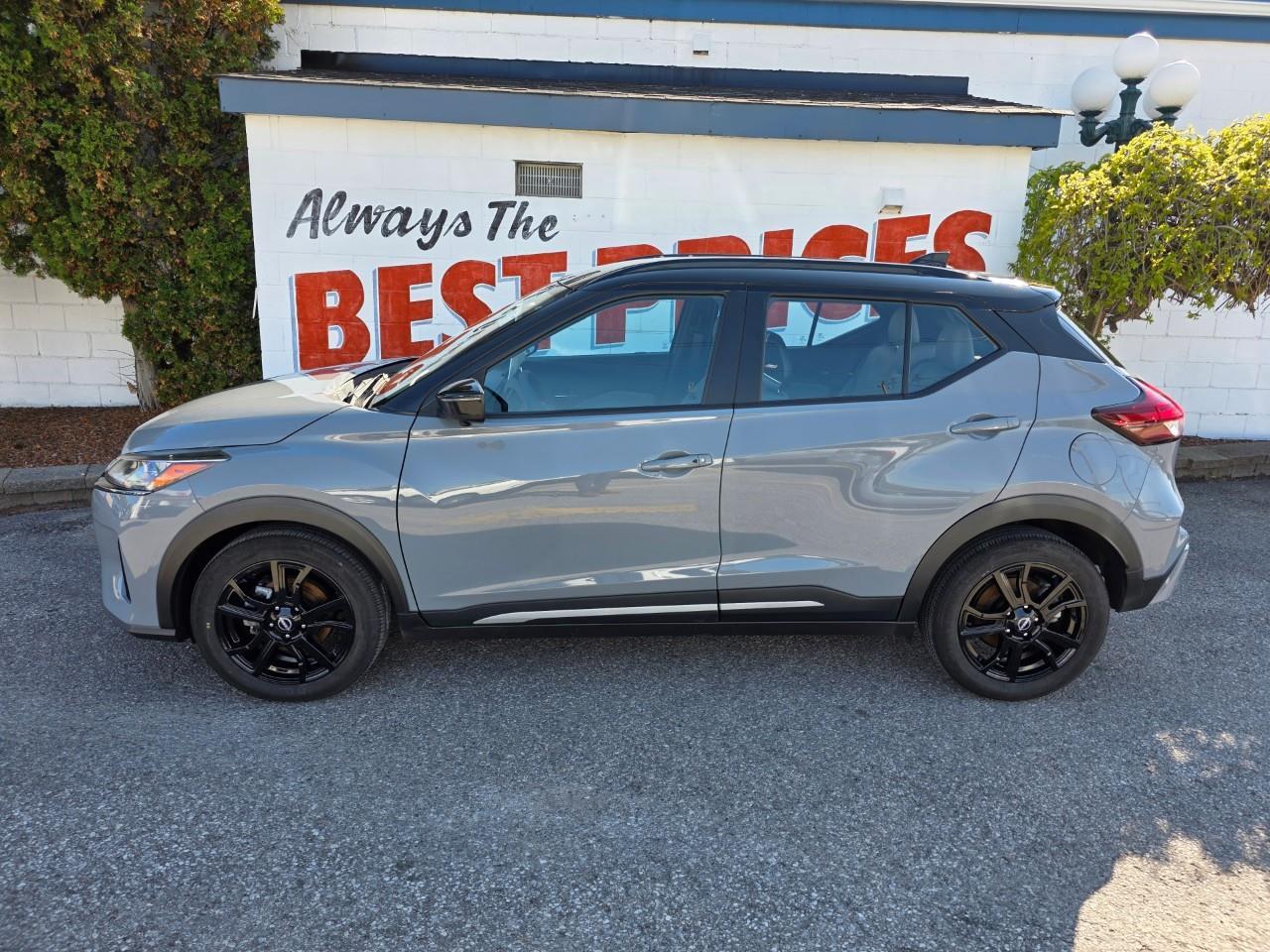 2024 Nissan Kicks SR 4dr Front-Wheel Drive Photo4