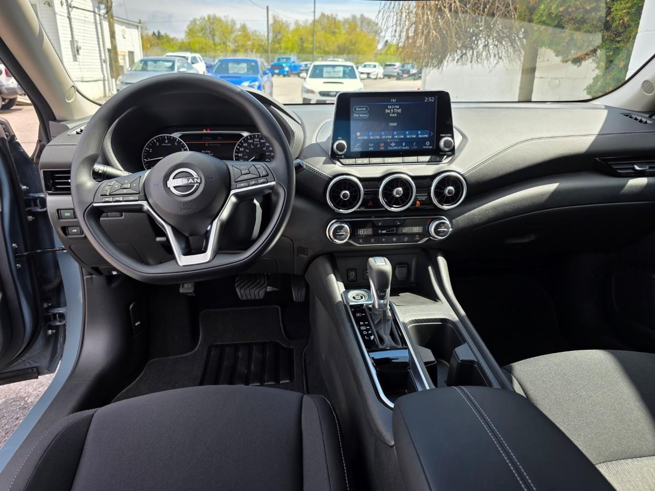 2025 Nissan Sentra SV 4DR SEDAN Photo