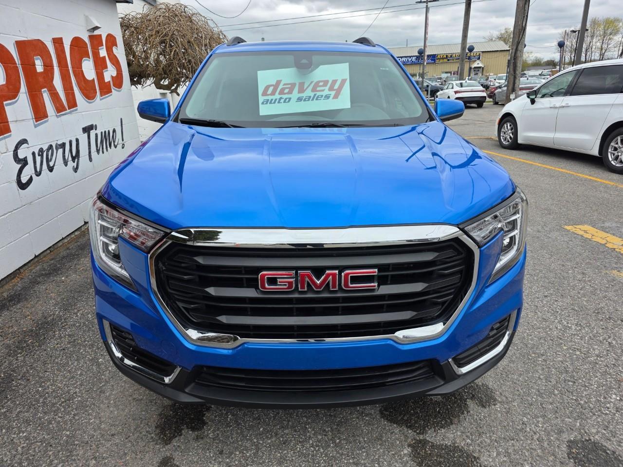 2024 GMC Terrain SLE 4dr All-Wheel Drive Photo