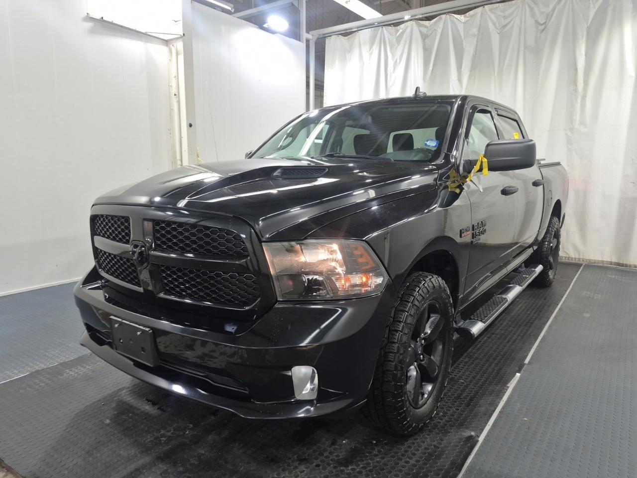 2019 RAM 1500 Classic Express Crew Cab 4X4 HEMI   Reverse Cam Photo