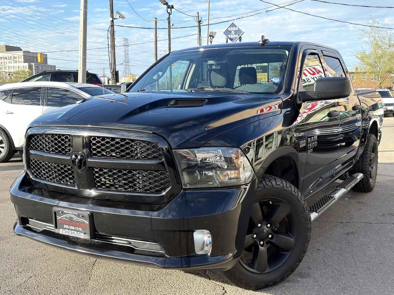 2019 Ram 1500 Classic Express Crew Cab 4X4 HEMI   Reverse Cam