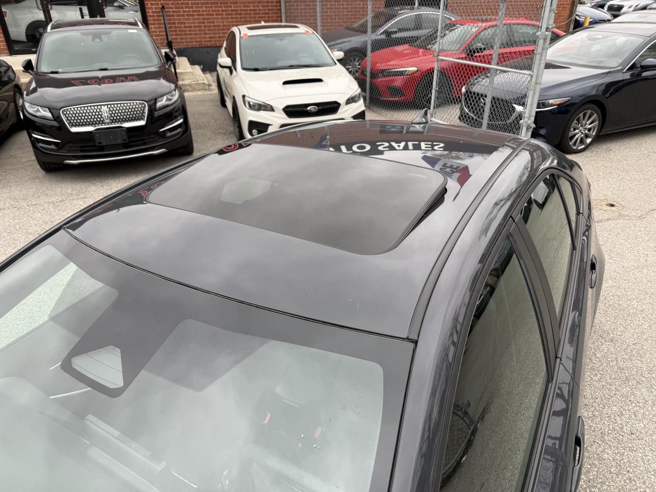 2023 Toyota Corolla SE l CVT l Toyota Warranty l Eco l FWD l Photo