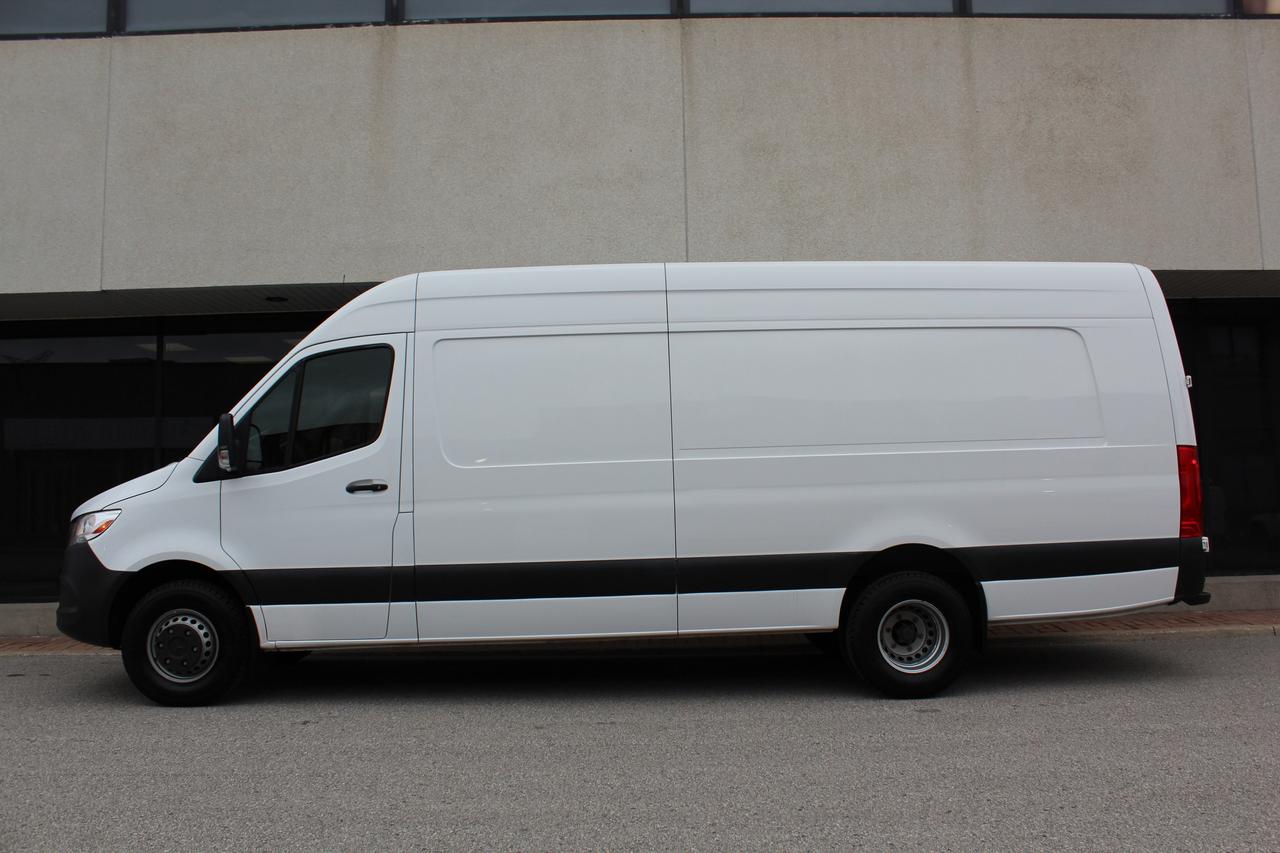 2022 Mercedes-Benz Sprinter 4500 - 177" EXTRA EXTENDED - DUALLYS - DIESEL