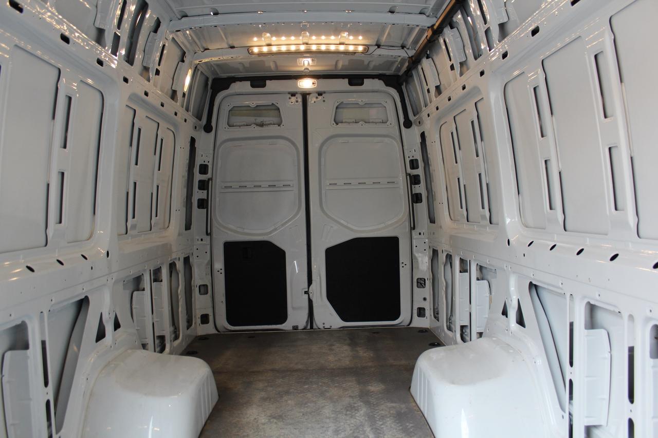 2022 Mercedes-Benz Sprinter 4500 - 177" EXTRA EXTENDED - DUALLYS - DIESEL Photo