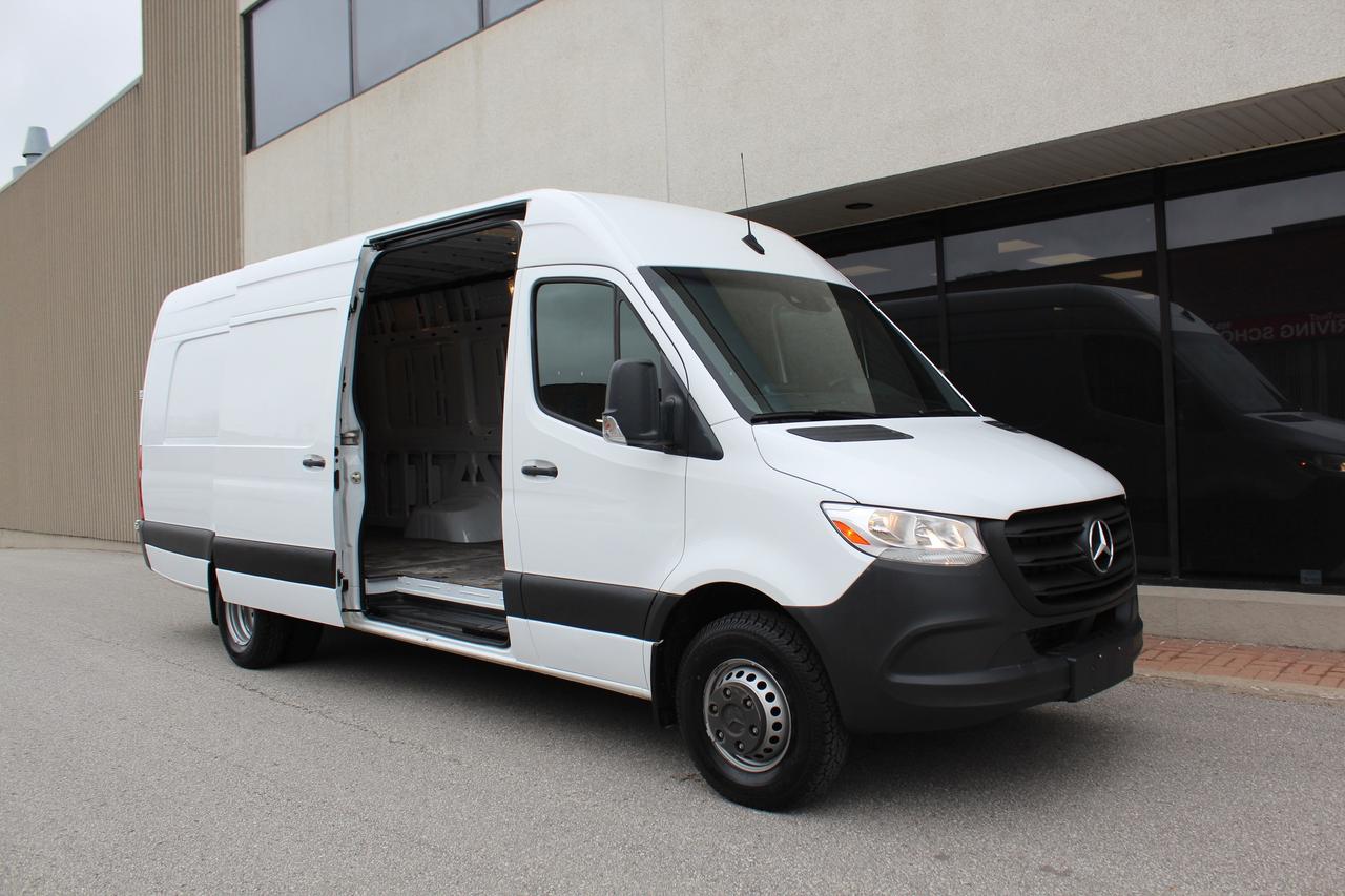 2022 Mercedes-Benz Sprinter 4500 - 177" EXTRA EXTENDED - DUALLYS - DIESEL Photo
