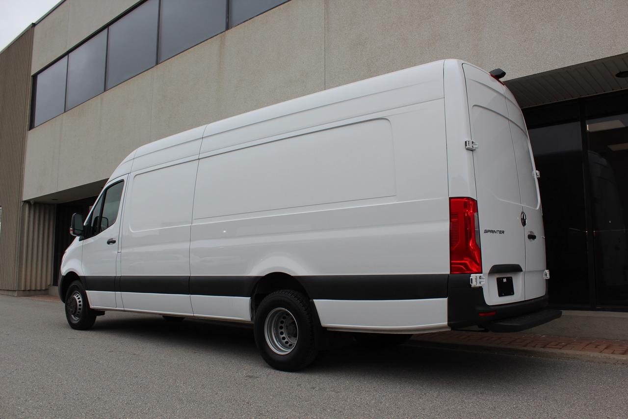 2022 Mercedes-Benz Sprinter 4500 - 177" EXTRA EXTENDED - DUALLYS - DIESEL Photo