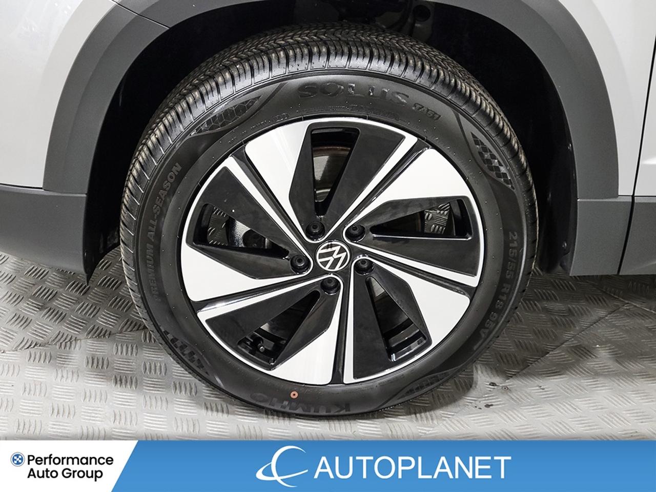 2025 Volkswagen Taos Comfortline AWD, Heated Seats, Apple CarPlay! Photo