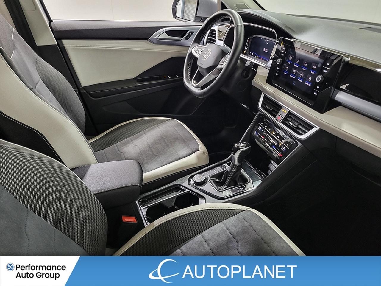 2025 Volkswagen Taos Comfortline AWD, Heated Seats, Apple CarPlay! Photo