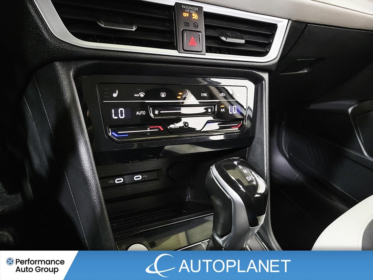2025 Volkswagen Taos Comfortline AWD, Heated Seats, Apple CarPlay! Photo