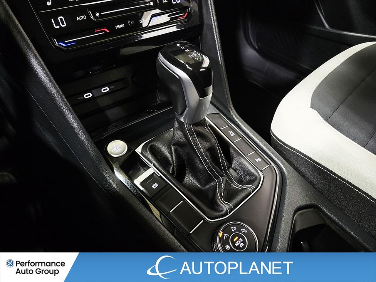 2025 Volkswagen Taos Comfortline AWD, Heated Seats, Apple CarPlay! Photo