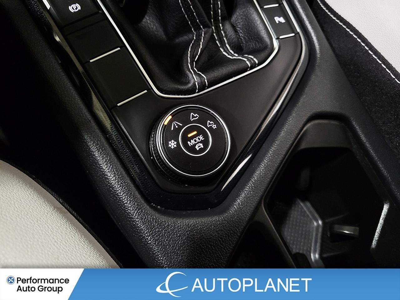 2025 Volkswagen Taos Comfortline AWD, Heated Seats, Apple CarPlay! Photo