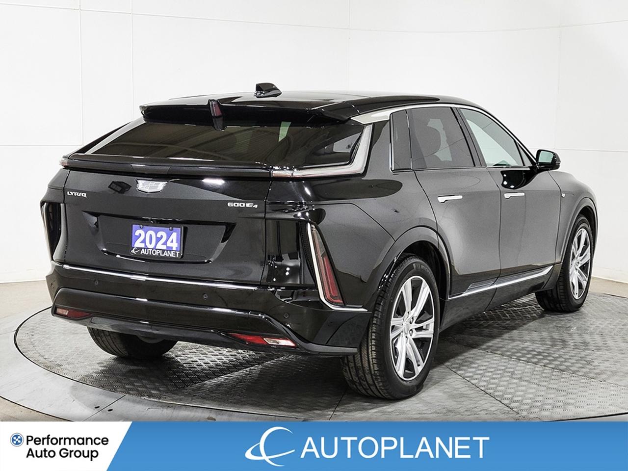 2024 Cadillac LYRIQ Tech AWD, Back Up Cam, 494 Range km (est) Photo