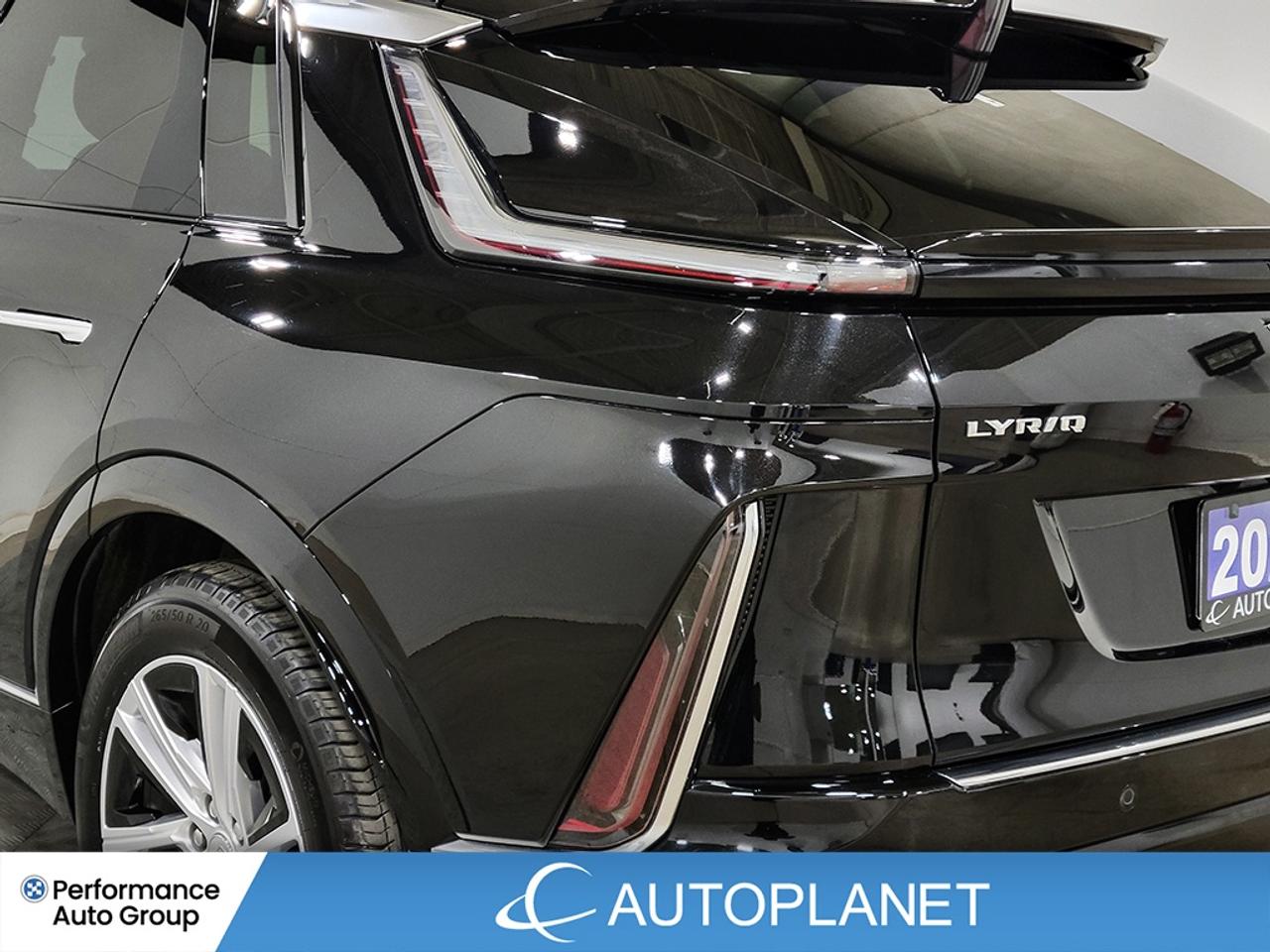 2024 Cadillac LYRIQ Tech AWD, Back Up Cam, 494 Range km (est) Photo
