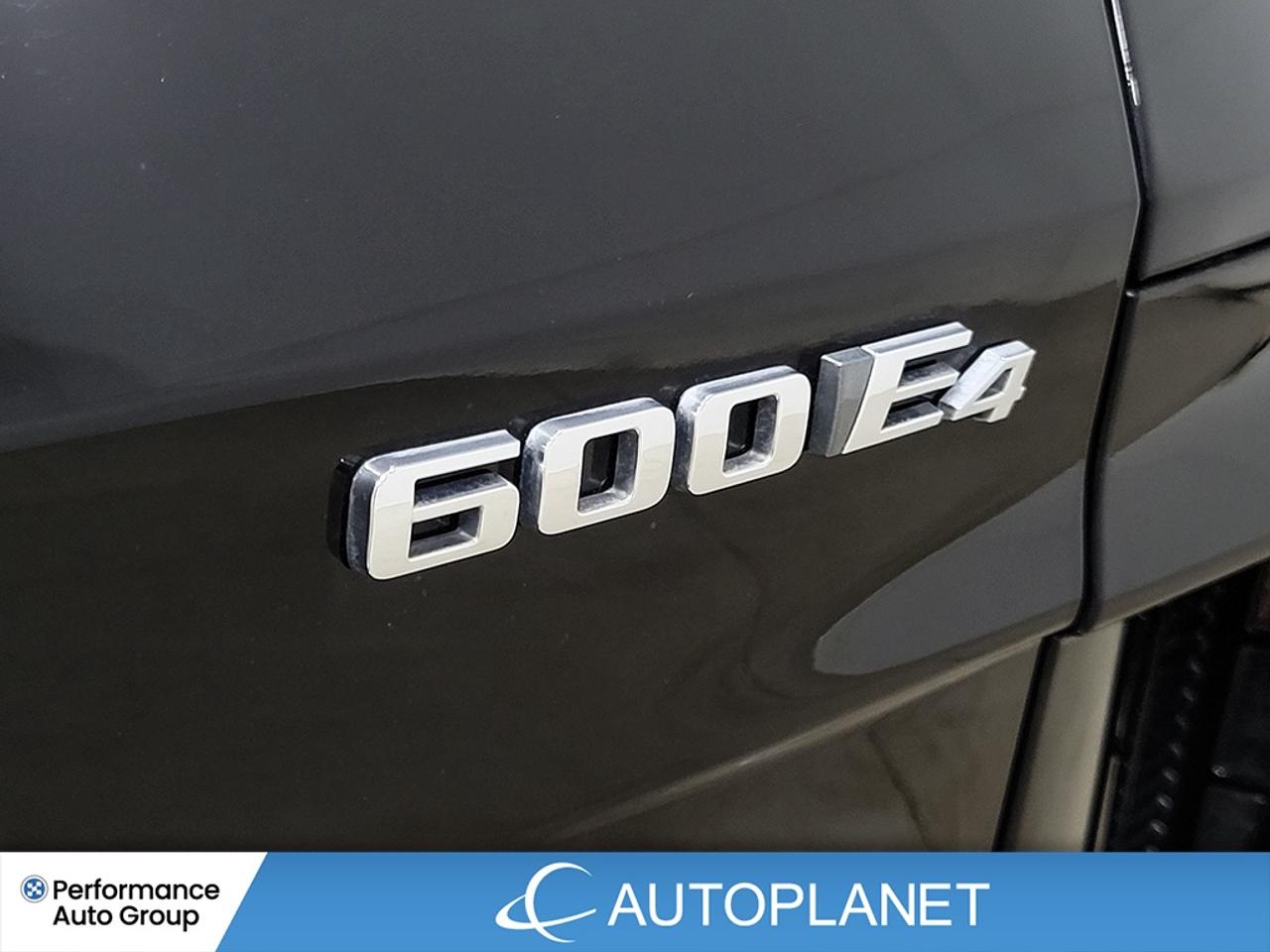 2024 Cadillac LYRIQ Tech AWD, Back Up Cam, 494 Range km (est) Photo