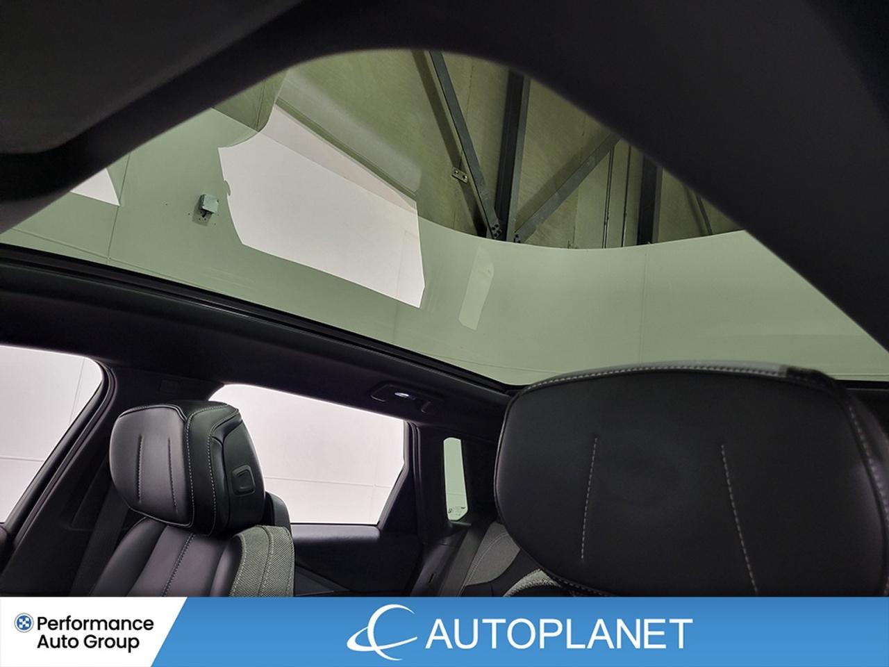 2024 Cadillac LYRIQ Tech AWD, Back Up Cam, 494 Range km (est) Photo
