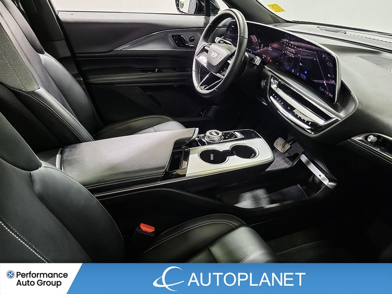 2024 Cadillac LYRIQ Tech AWD, Back Up Cam, 494 Range km (est) Photo