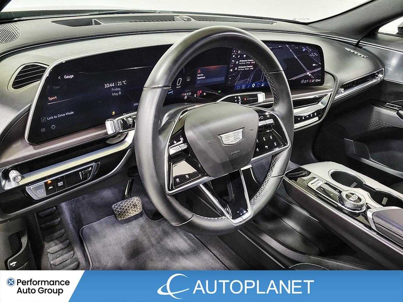 2024 Cadillac LYRIQ Tech AWD, Back Up Cam, 494 Range km (est) Photo
