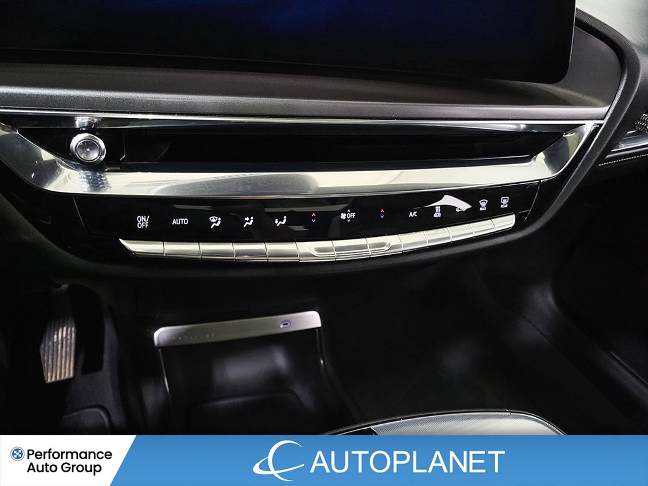 2024 Cadillac LYRIQ Tech AWD, Back Up Cam, 494 Range km (est) Photo