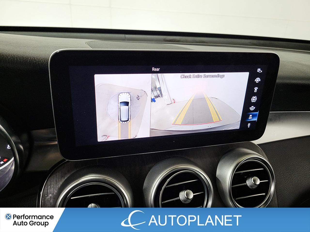 2022 Mercedes-Benz GLC300 4MATIC, Turbo, Pano Roof, Navi, Apple CarPlay! Photo