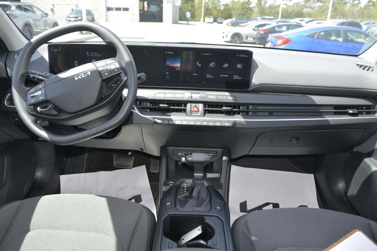 2025 Kia K4 K4 LX Photo3