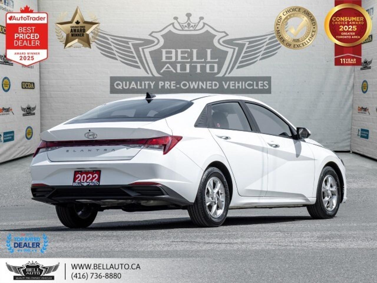 2022 Hyundai Elantra Essential   B.CAM   HTDSEATS   CARPLAY   NOACCIDEN Photo