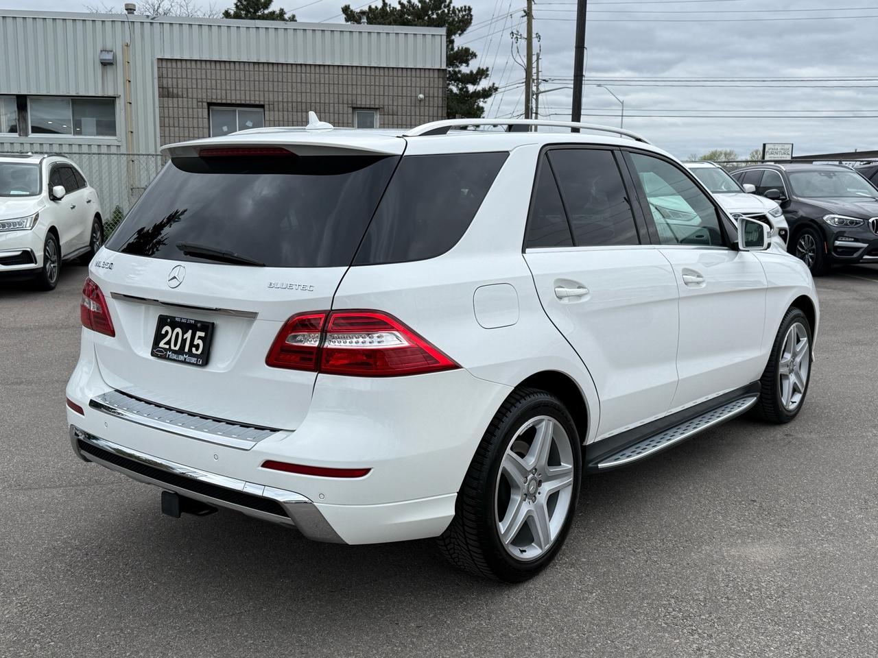 2015 Mercedes-Benz M-Class 4MATIC ML 350 BlueTEC AMG ACCIDENT FREE FULL HISTO Photo4