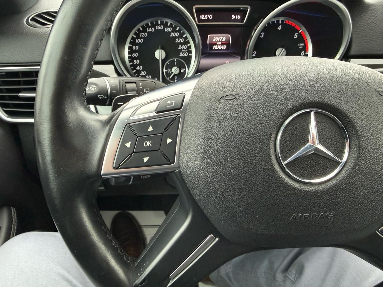 2015 Mercedes-Benz M-Class 4MATIC ML 350 BlueTEC AMG ACCIDENT FREE FULL HISTO Photo