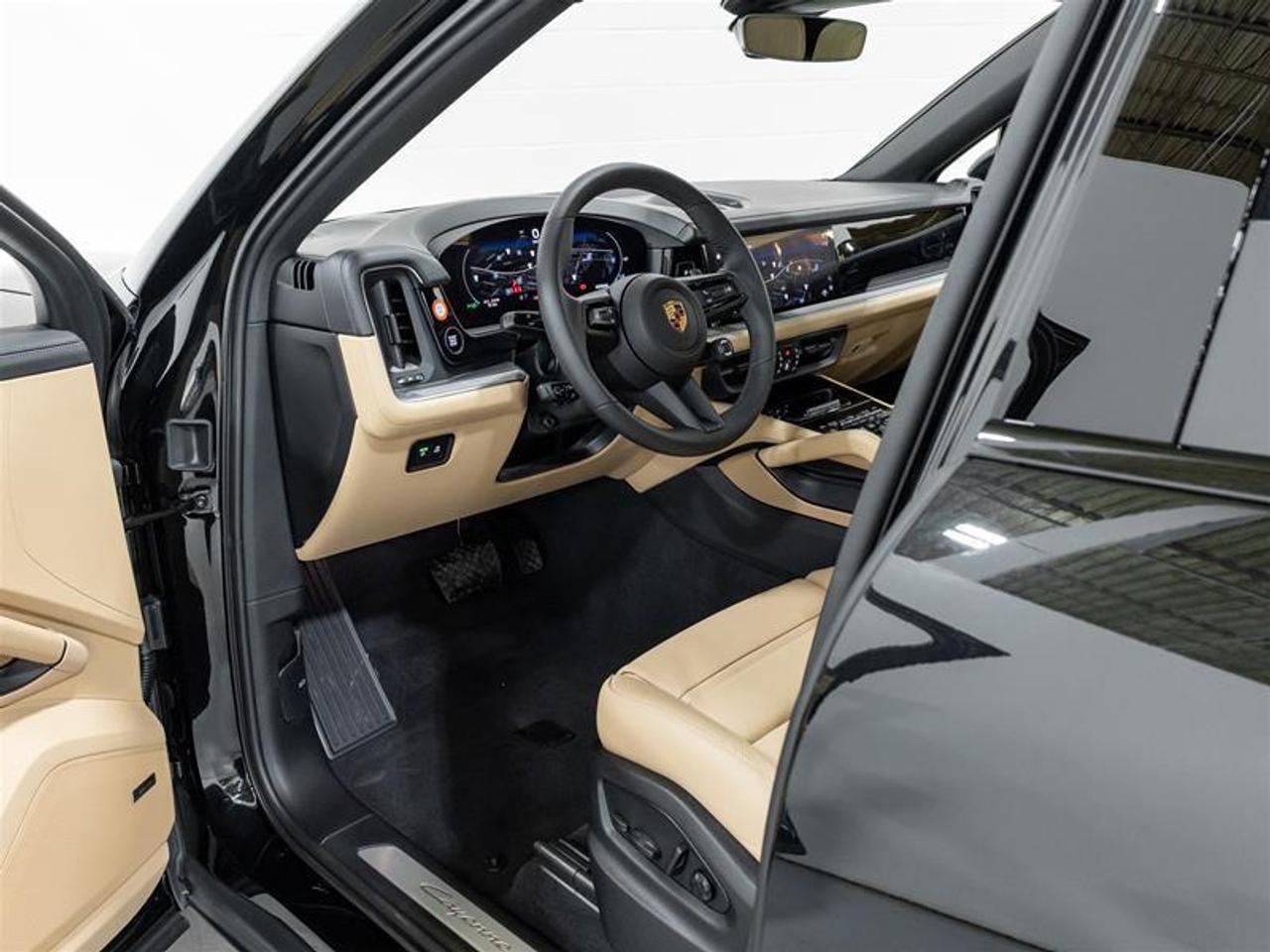 2026 Porsche Cayenne  Photo