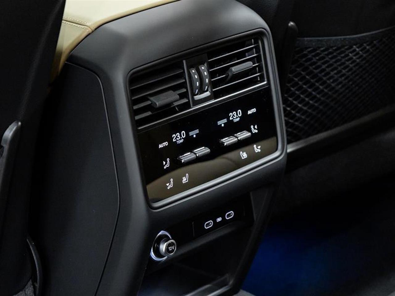 2026 Porsche Cayenne  Photo