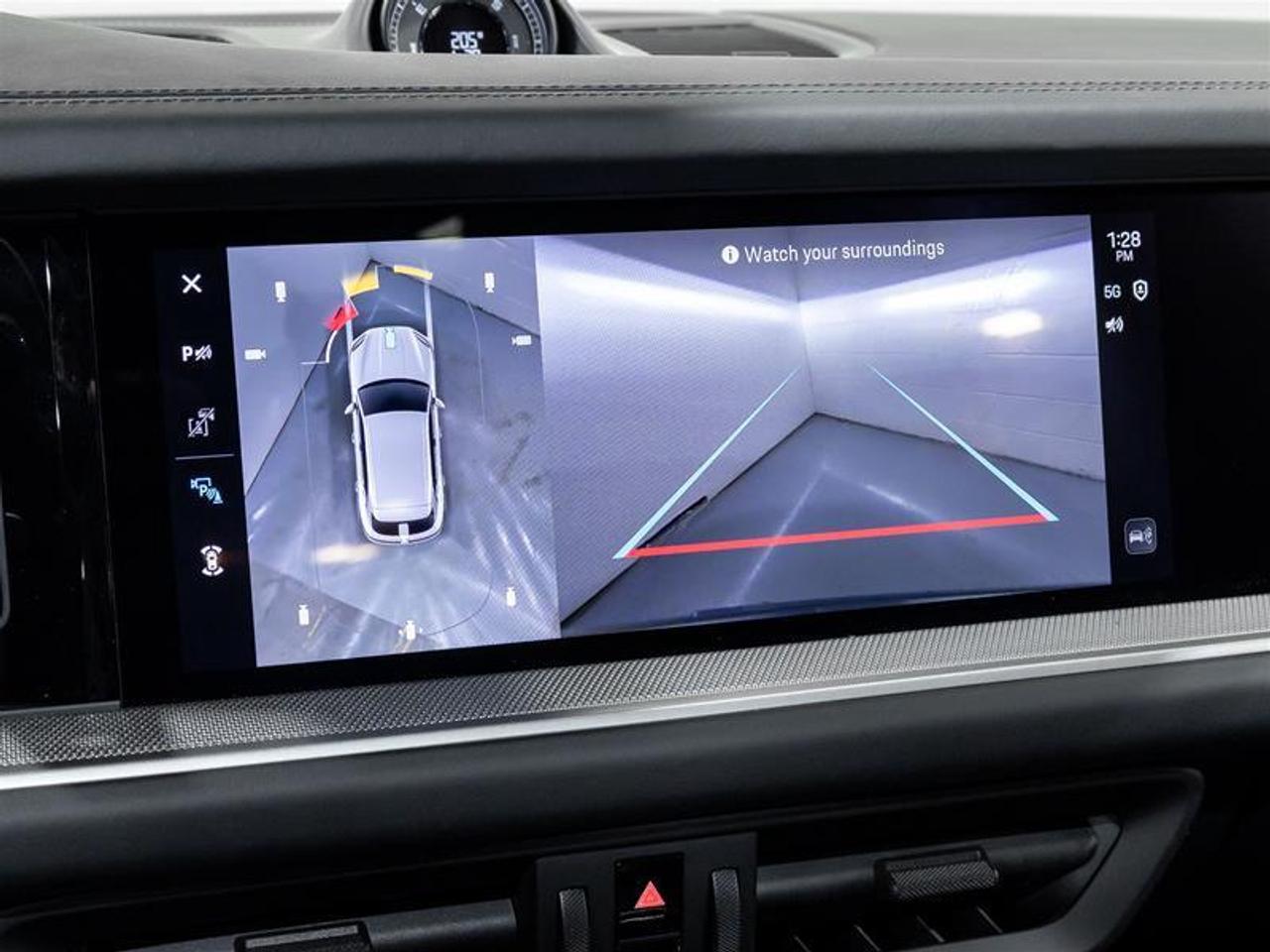 2026 Porsche Cayenne  Photo