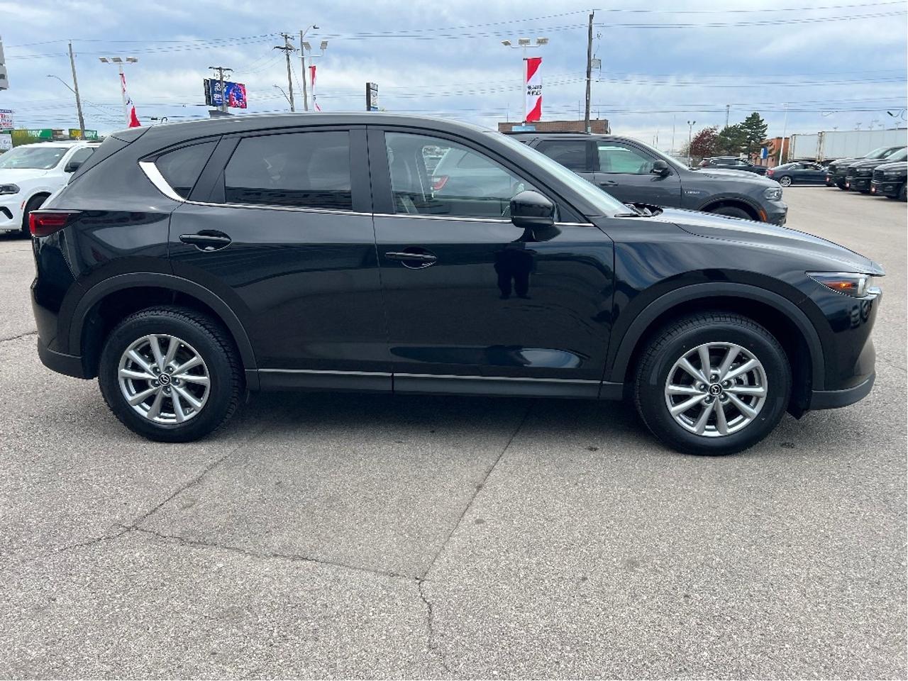 2025 Mazda CX-5 GS AWD *LTHR *PWR SEAT *PWR LIFTGATE *CARPLAY Photo