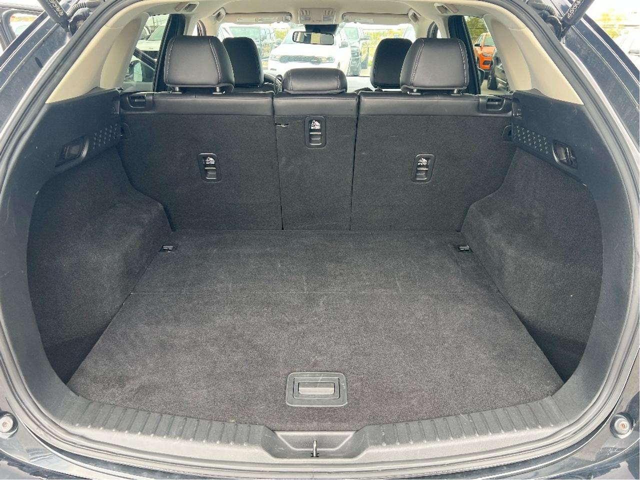 2025 Mazda CX-5 GS AWD *LTHR *PWR SEAT *PWR LIFTGATE *CARPLAY Photo