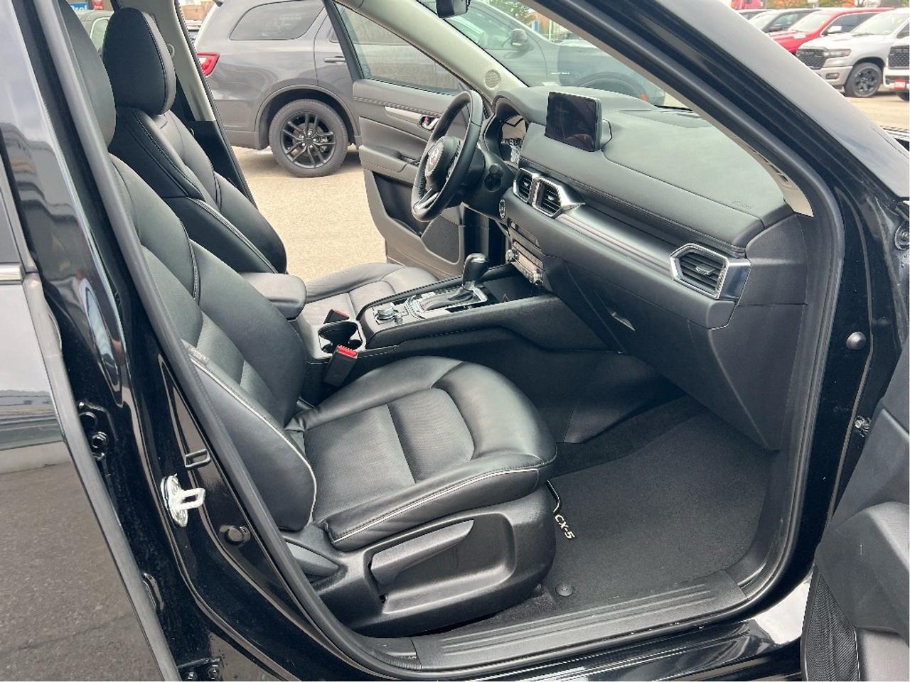 2025 Mazda CX-5 GS AWD *LTHR *PWR SEAT *PWR LIFTGATE *CARPLAY Photo