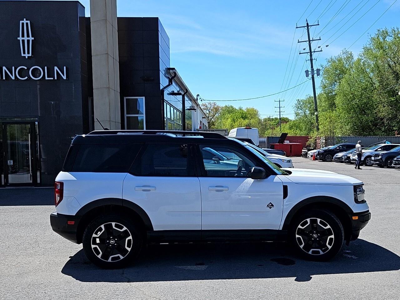 2021 Ford Bronco Sport OUTER BANKS   TOW PKG   MOONROOF Photo3