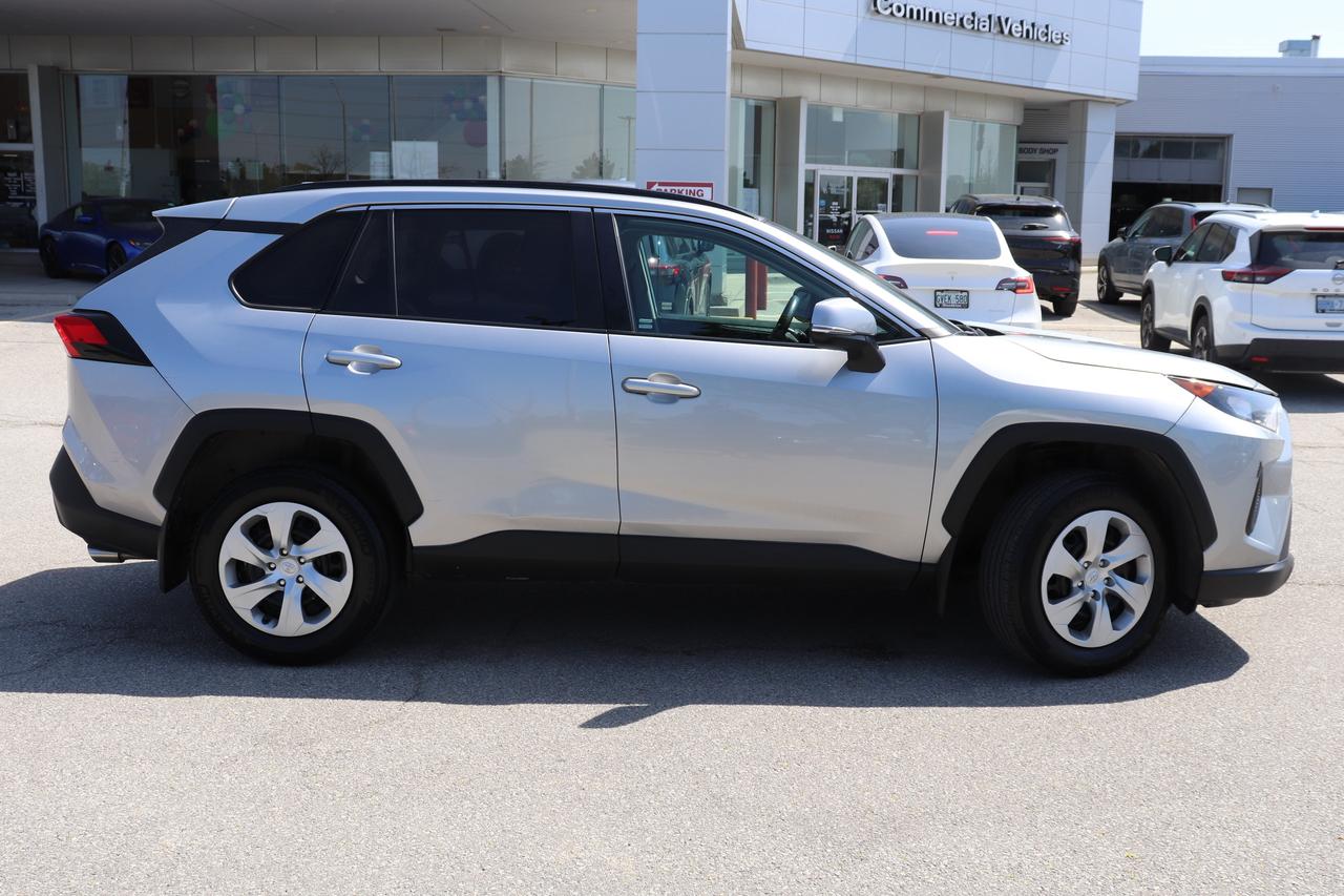 2021 Toyota RAV4 LE AWD SAFETY CERTIFIED Photo
