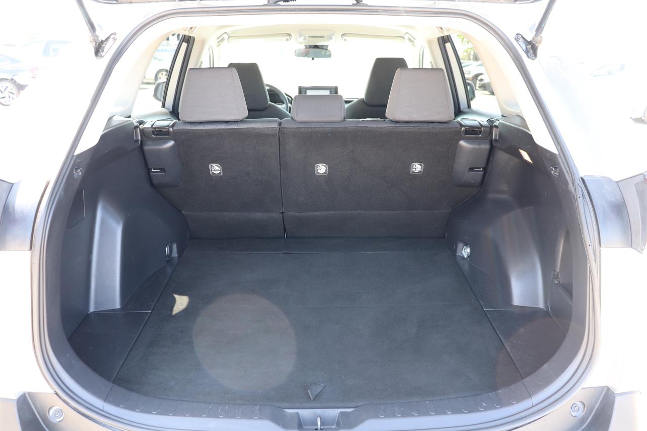 2021 Toyota RAV4 LE AWD SAFETY CERTIFIED Photo