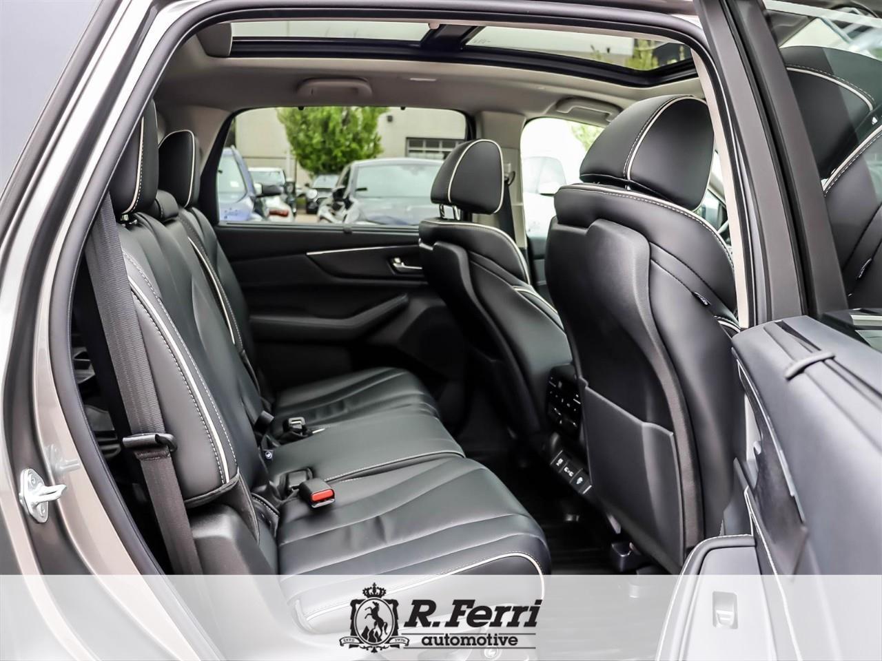 2024 Acura MDX Platinum Elite 4dr SH-AWD Photo