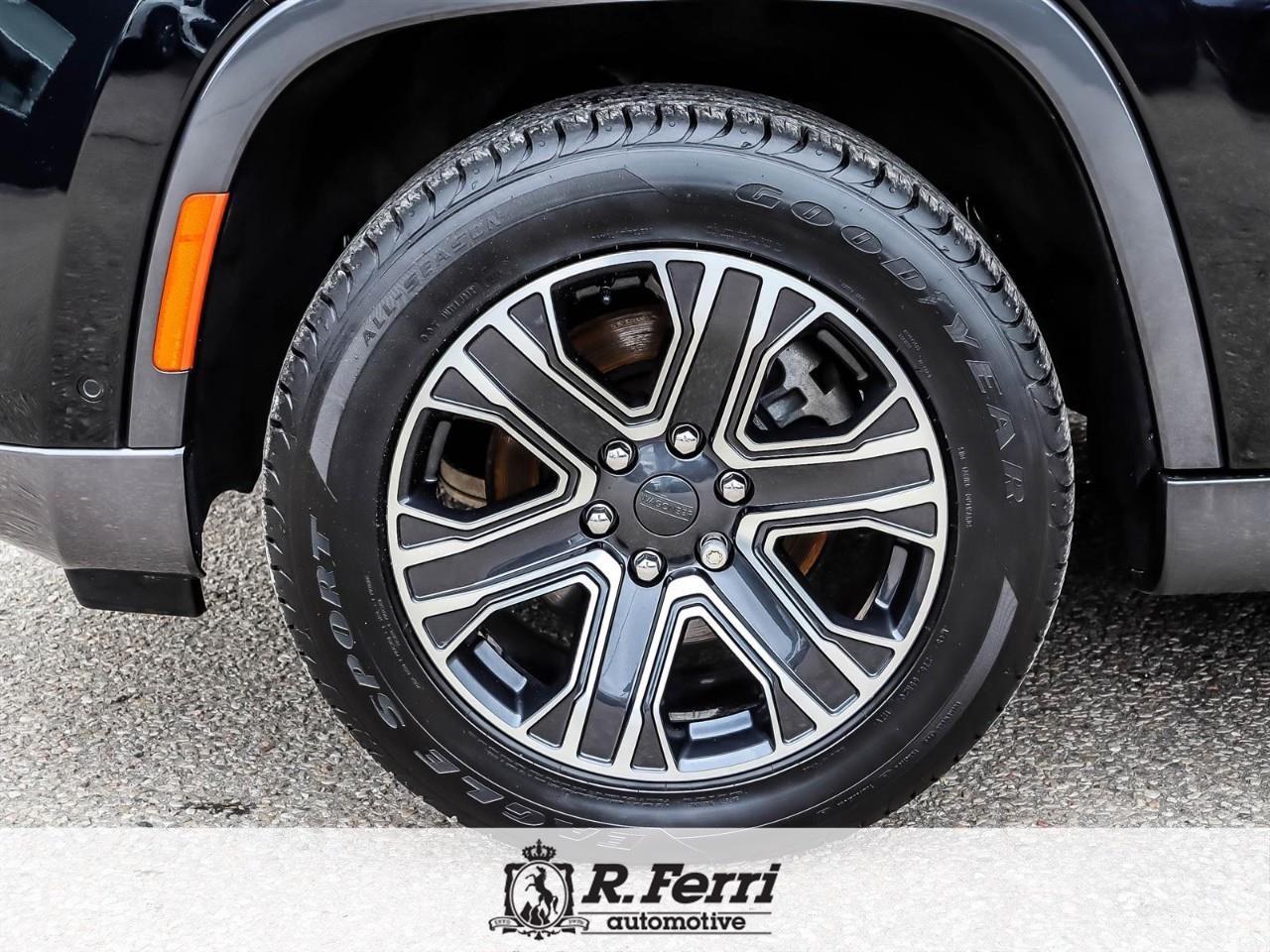 2022 Jeep Wagoneer Series III 4dr 4x4 Photo