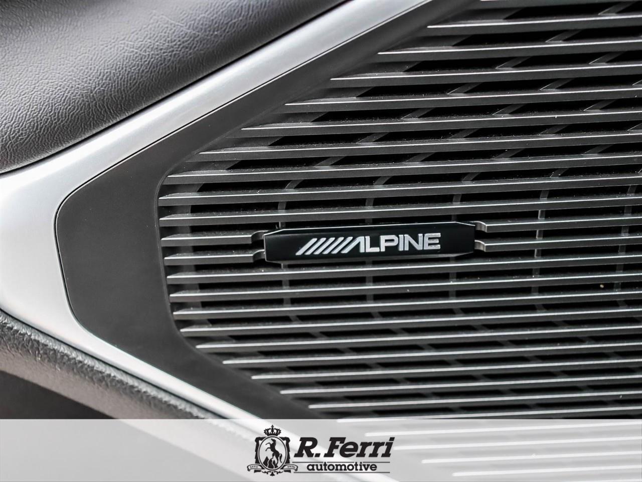 2022 Jeep Wagoneer Series III 4dr 4x4 Photo