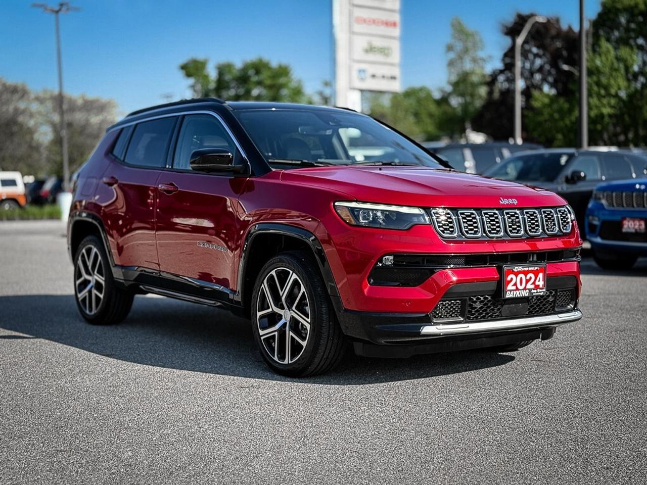 2024 Jeep Compass Limited   ELITE EXTERIOR GROUP   PANO ROOF   ALPIN Photo