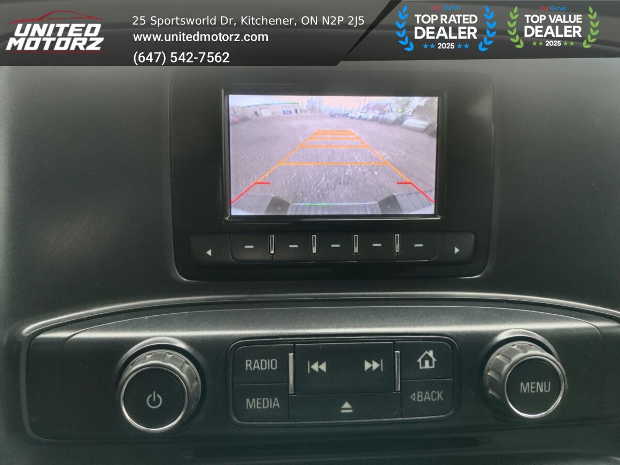 2015 GMC Sierra 1500 4WD CREW CAB~21 SERVICE RECORDS~NO ACCID Photo