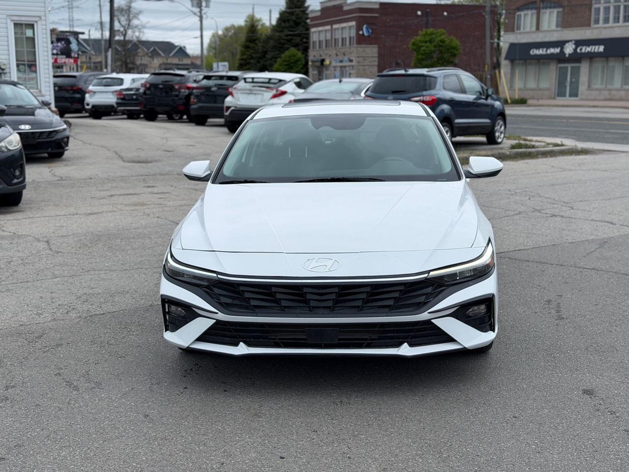 2024 Hyundai Elantra SEL Photo