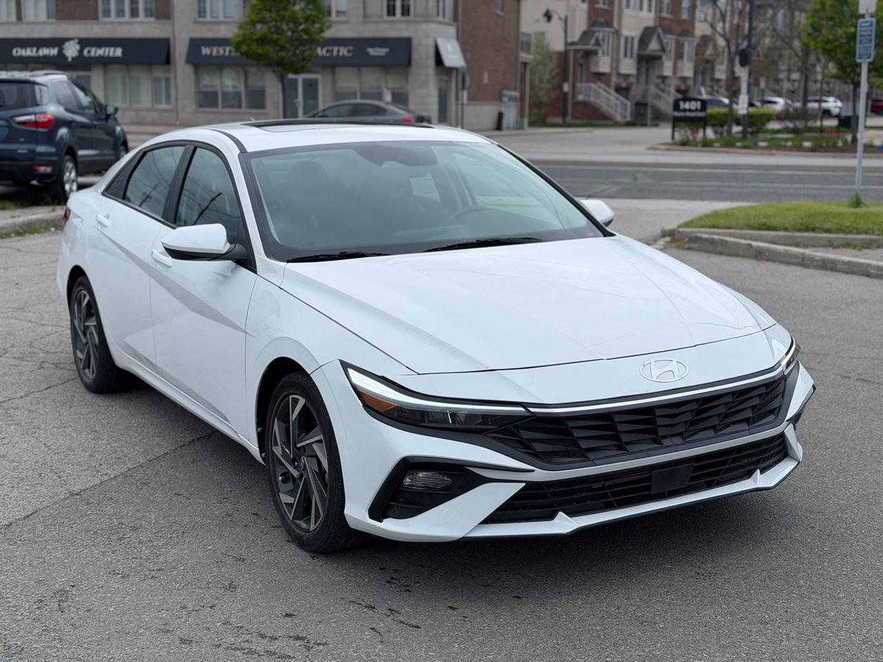 2024 Hyundai Elantra SEL Photo