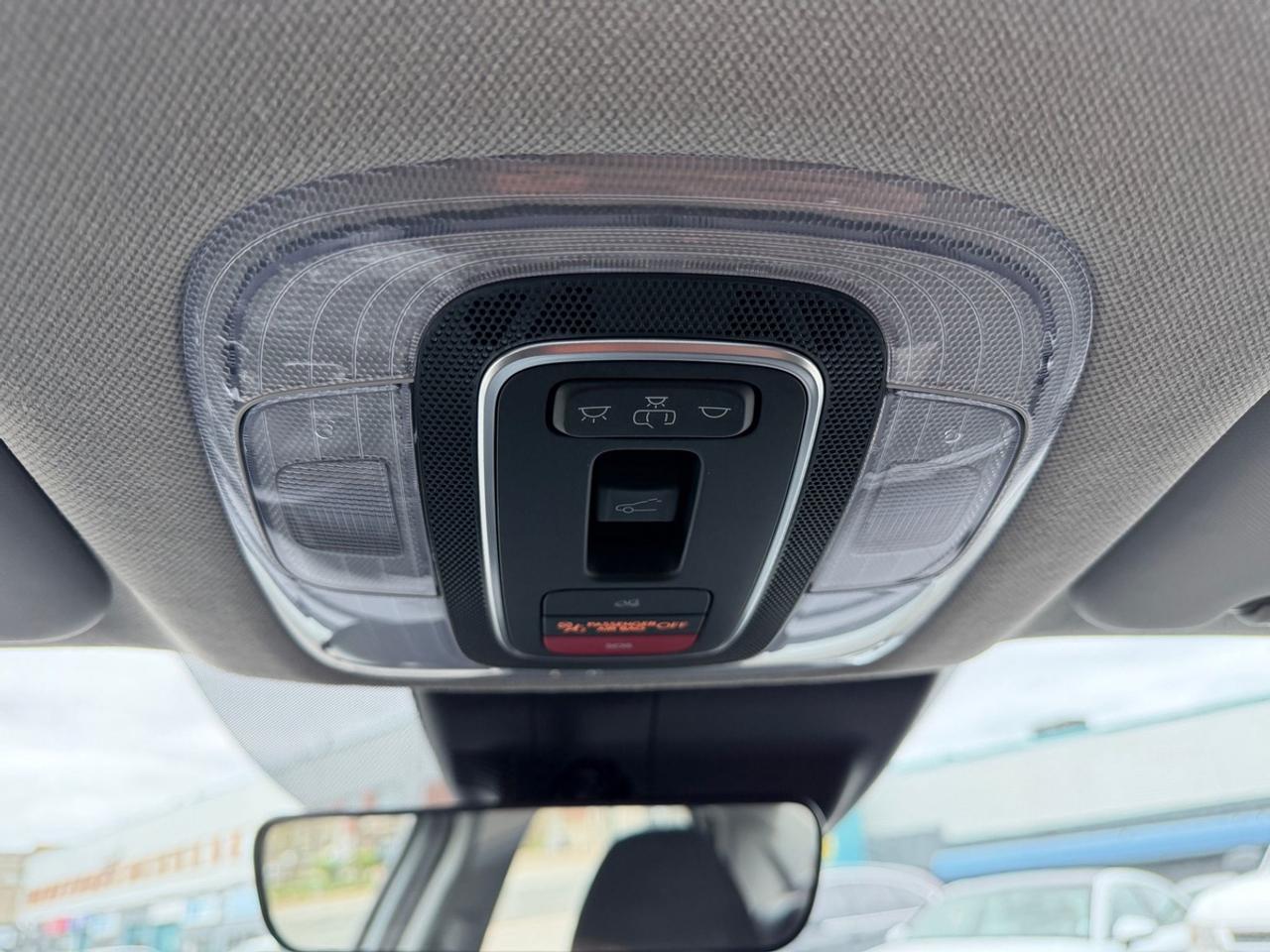 2024 Hyundai Elantra SEL Photo